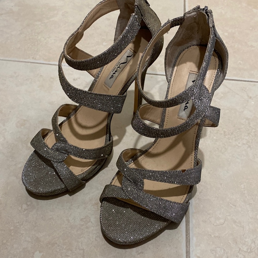 Nina New York silver sparkly heels